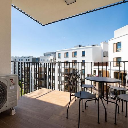 Wola Skwer Happy Apartment Varşovia Exterior foto