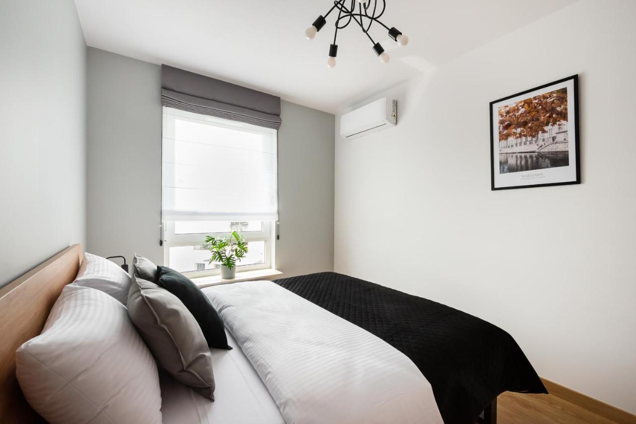 Wola Skwer Happy Apartment Varşovia Exterior foto
